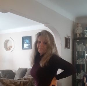 Meet your Posher, Deborah